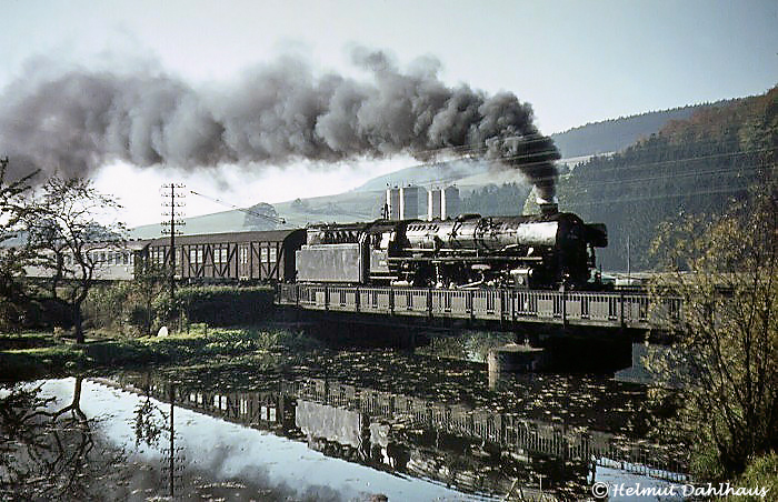 01 1084 D 397 Köln – Kassel, Alfert Ruhrbücke, 23.10.1965 — © Helmut Dahlhaus